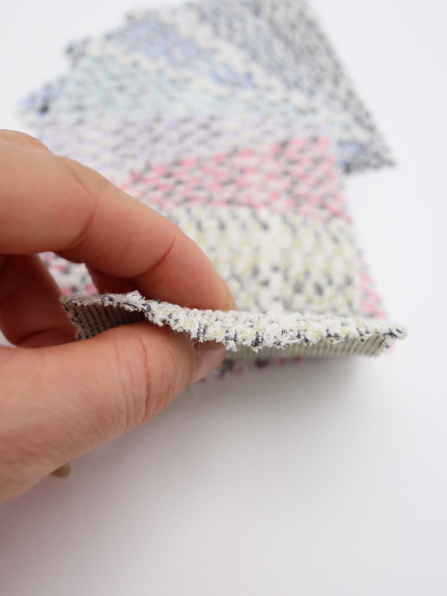 ツイード風チェック柄二重織りニット生地　ストレッチあり【26SS-072】