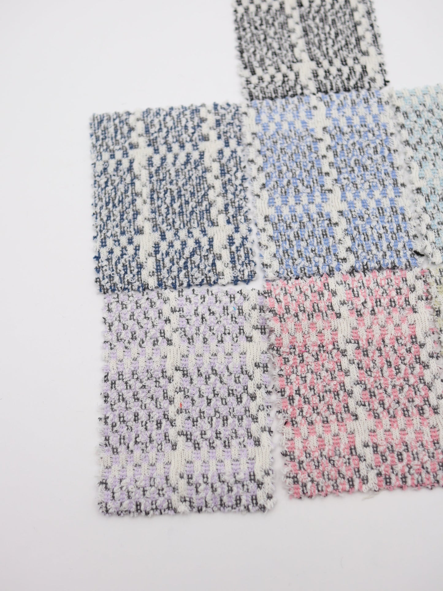 ツイード風チェック柄二重織りニット生地　ストレッチあり【26SS-072】