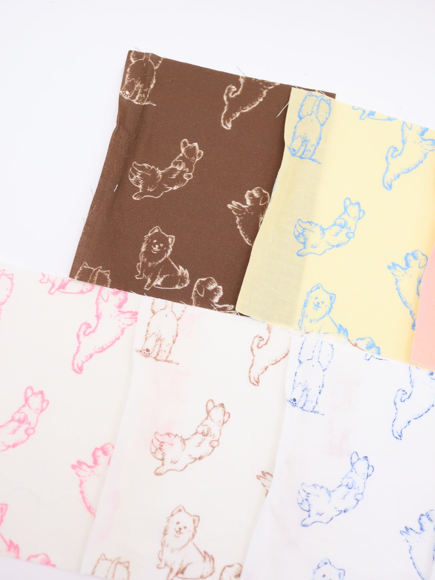 【25AW-047】ころころわんこプリント綿ローン　/0.5ｙあたり＝～810円