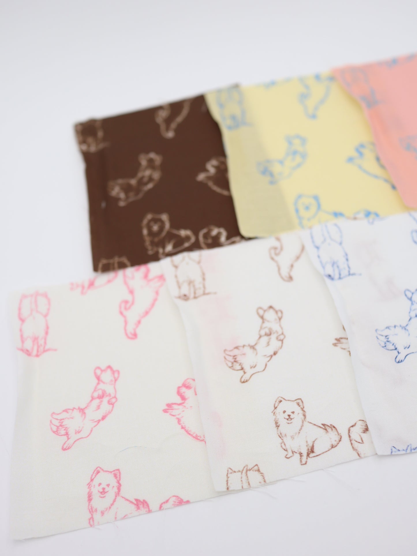 【25AW-047】ころころわんこプリント綿ローン　/0.5ｙあたり＝～810円