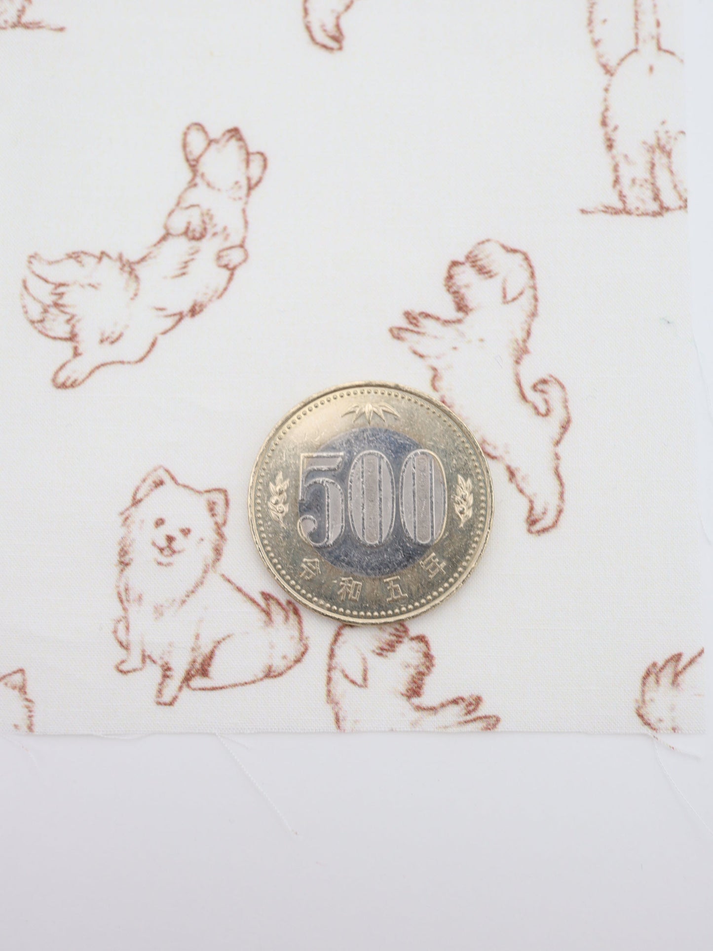 【25AW-047】ころころわんこプリント綿ローン　/0.5ｙあたり＝～810円