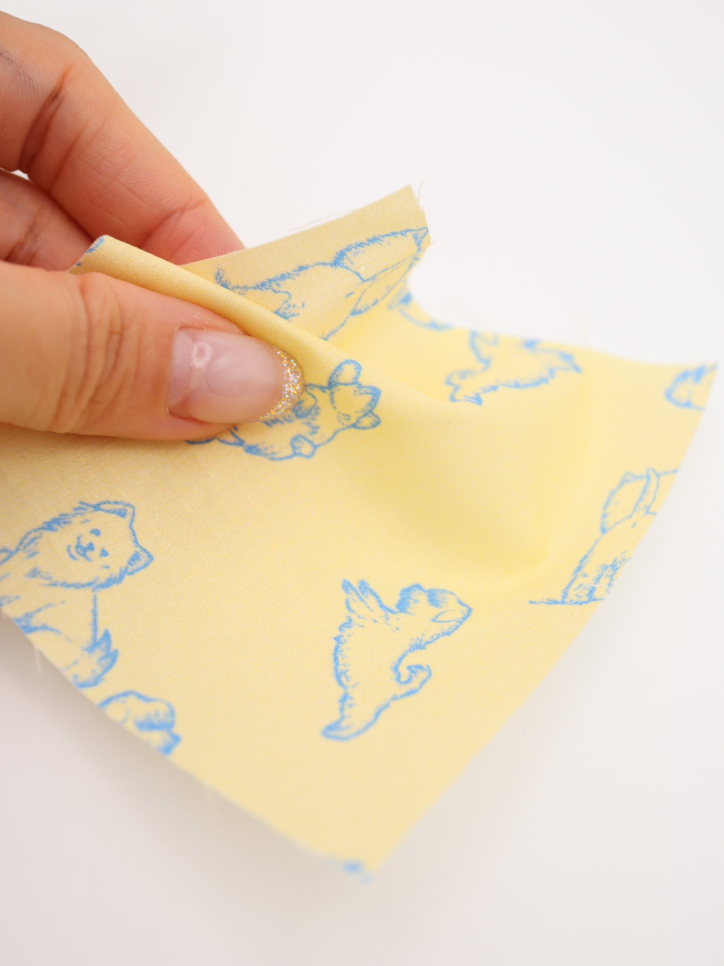 【25AW-047】ころころわんこプリント綿ローン　/0.5ｙあたり＝～810円