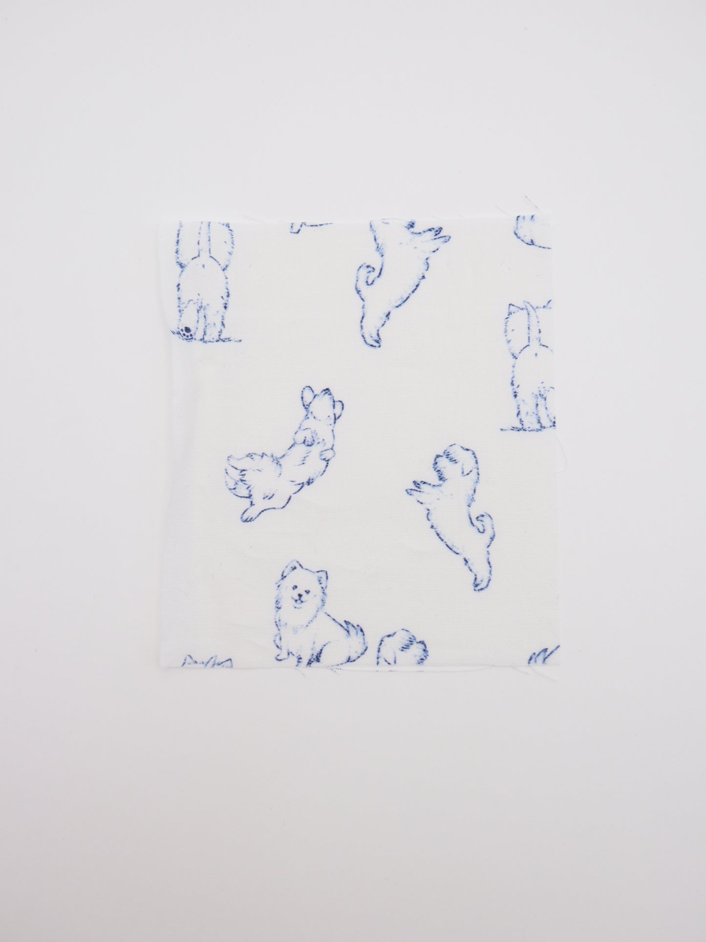 【25AW-047】ころころわんこプリント綿ローン　/0.5ｙあたり＝～810円