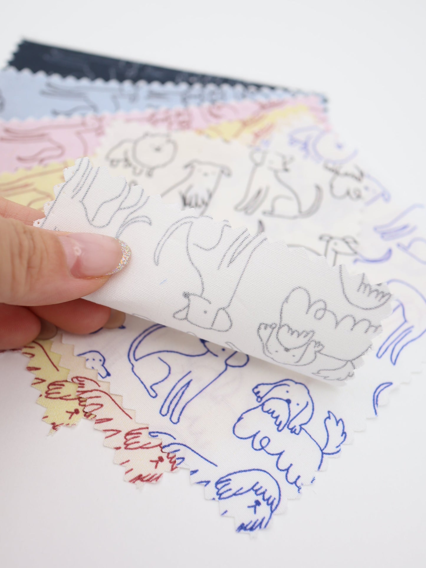 【25AW-048】線画わんちゃんプリント綿ローン　/0.5ｙあたり=～830円