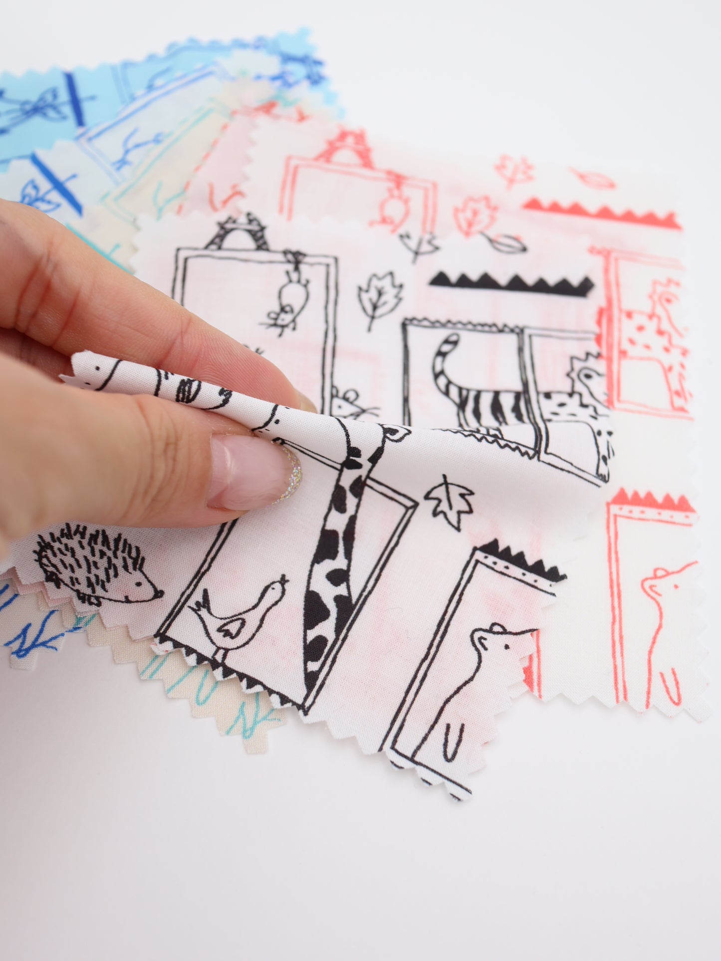 【25AW-049】窓からあにまるずプリント綿ローン　/0.5ｙあたり=～830円