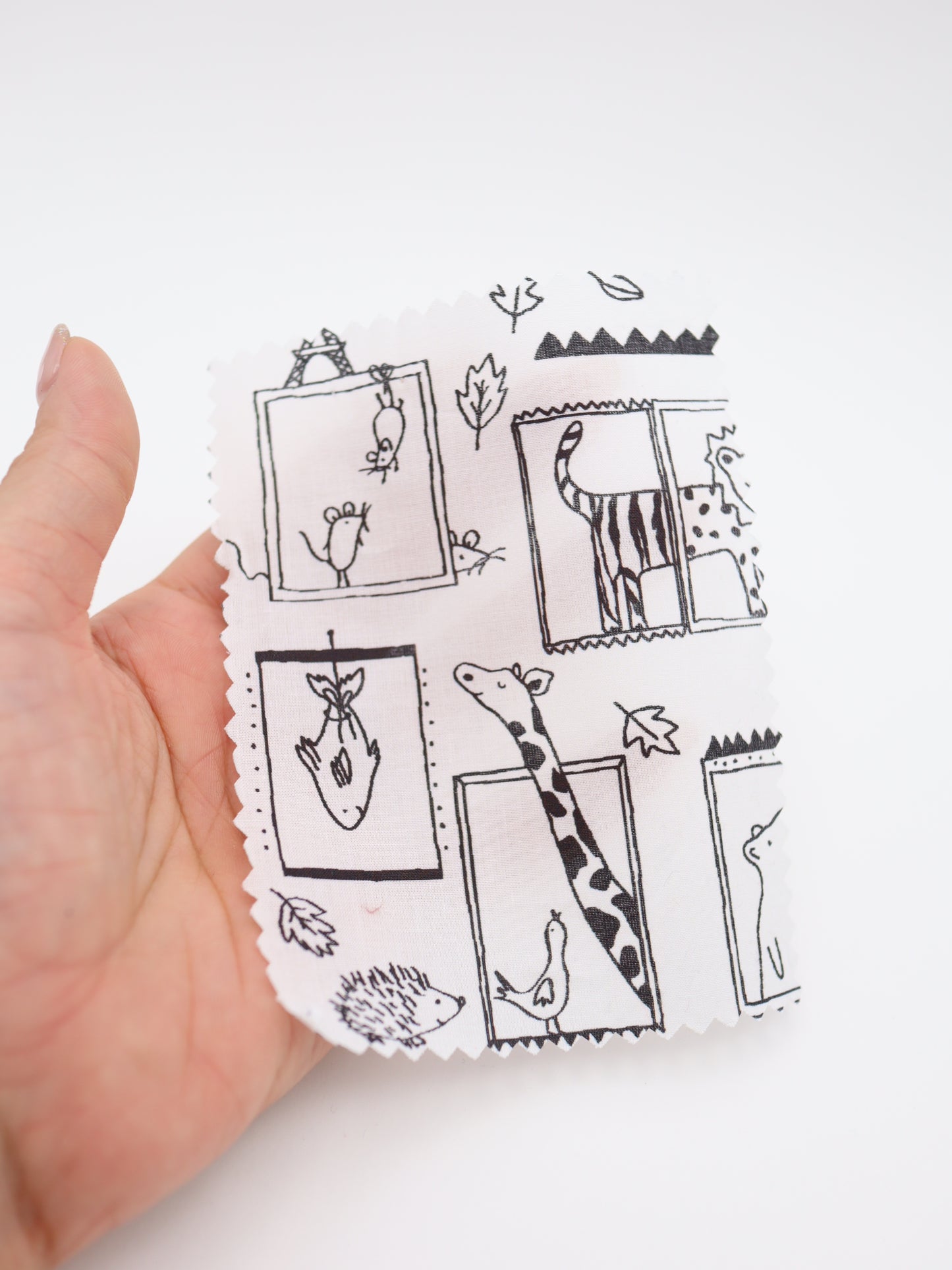 【25AW-049】窓からあにまるずプリント綿ローン　/0.5ｙあたり=～830円