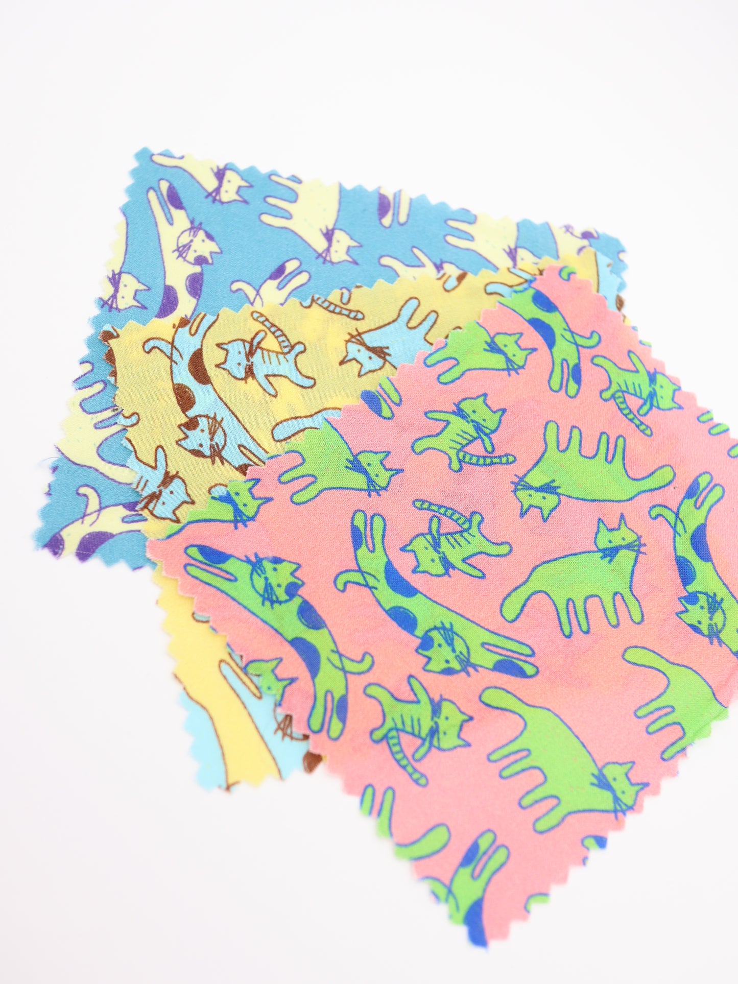 【25AW-050】猫村猫太さんプリント綿ローン　/0.5ｙあたり=～745円