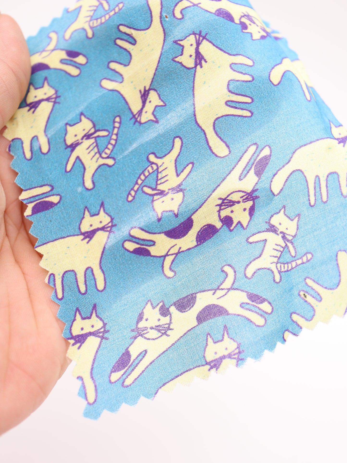 【25AW-050】猫村猫太さんプリント綿ローン　/0.5ｙあたり=～745円