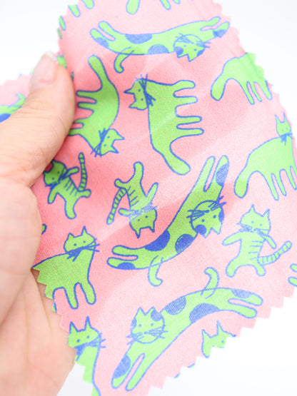 【25AW-050】猫村猫太さんプリント綿ローン　/0.5ｙあたり=～745円