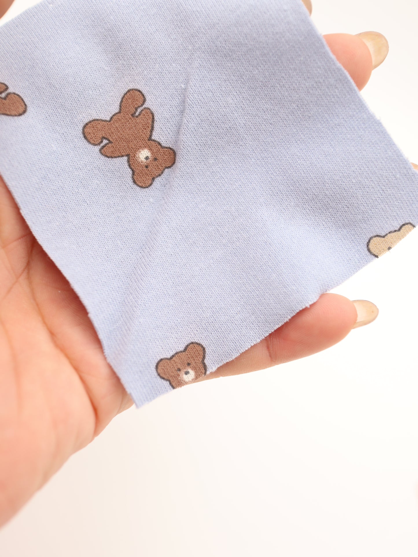 【25AW-052】クマちゃんプリントフライスニット　/0.5ｙあたり=～900円