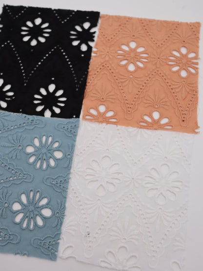 綿100%・カットワークフラワー刺繍ローン生地｜【生地幅】約132センチ 【混率】綿100％｜ドッグウエア・KIDSウエア・ブラウス・雑貨向き｜26AW-243