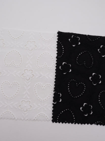綿100%・ハート＆フラワーパネル刺繍ローン生地｜【生地幅】約127センチ 【混率】綿100％｜ドッグウエア・KIDSウエア・ブラウス・雑貨向き｜26AW-240