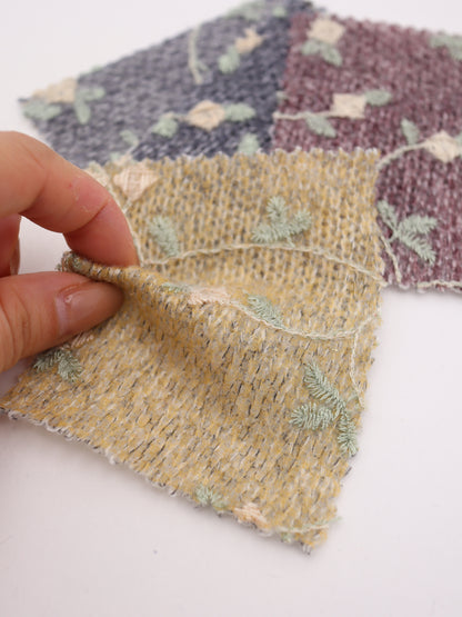 フラワー刺繍オーガンジーボンディングニットソー｜【生地幅】約142センチ 【混率】アクリル50％ポリエステル50％｜ドッグウエア・KIDSウエア・トップス・雑貨向き｜26AW-236