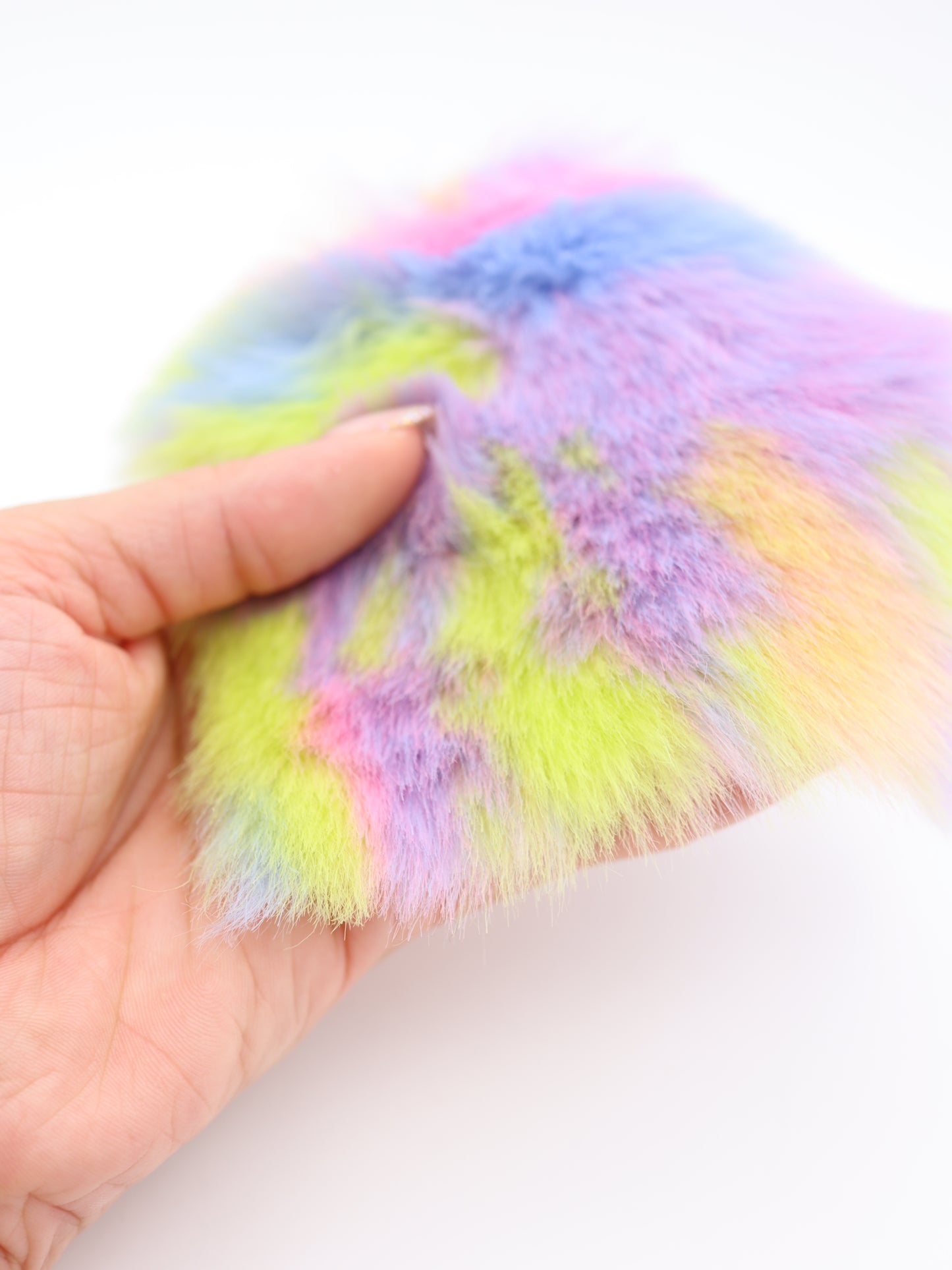 【25AW-002】モンスターズライクカラフルフェイクファー　/0.5ｙあたり=～2970円