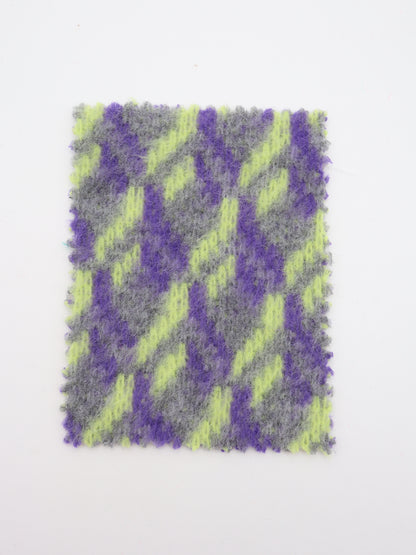 起毛カラフル幾何柄ダブルフェイスジャガードニット｜【生地幅】約142センチ 【混率】アクリル100％｜ドッグウエア・KIDSウエア・トップス・雑貨向き｜26AW-047