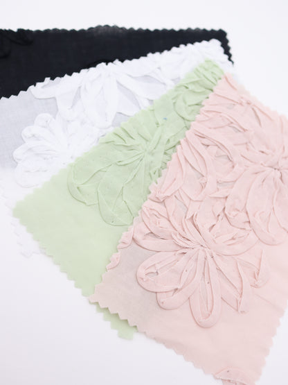 【25AW-017】立体フラワー刺繍綿ローン　/0.5ｙあたり=～1365円