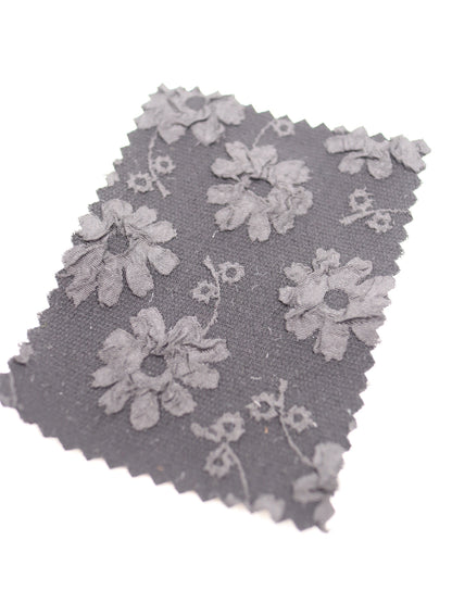 【25AW-016】エンボスフラワー柄ジャガード　/0.5ｙあたり=～695円
