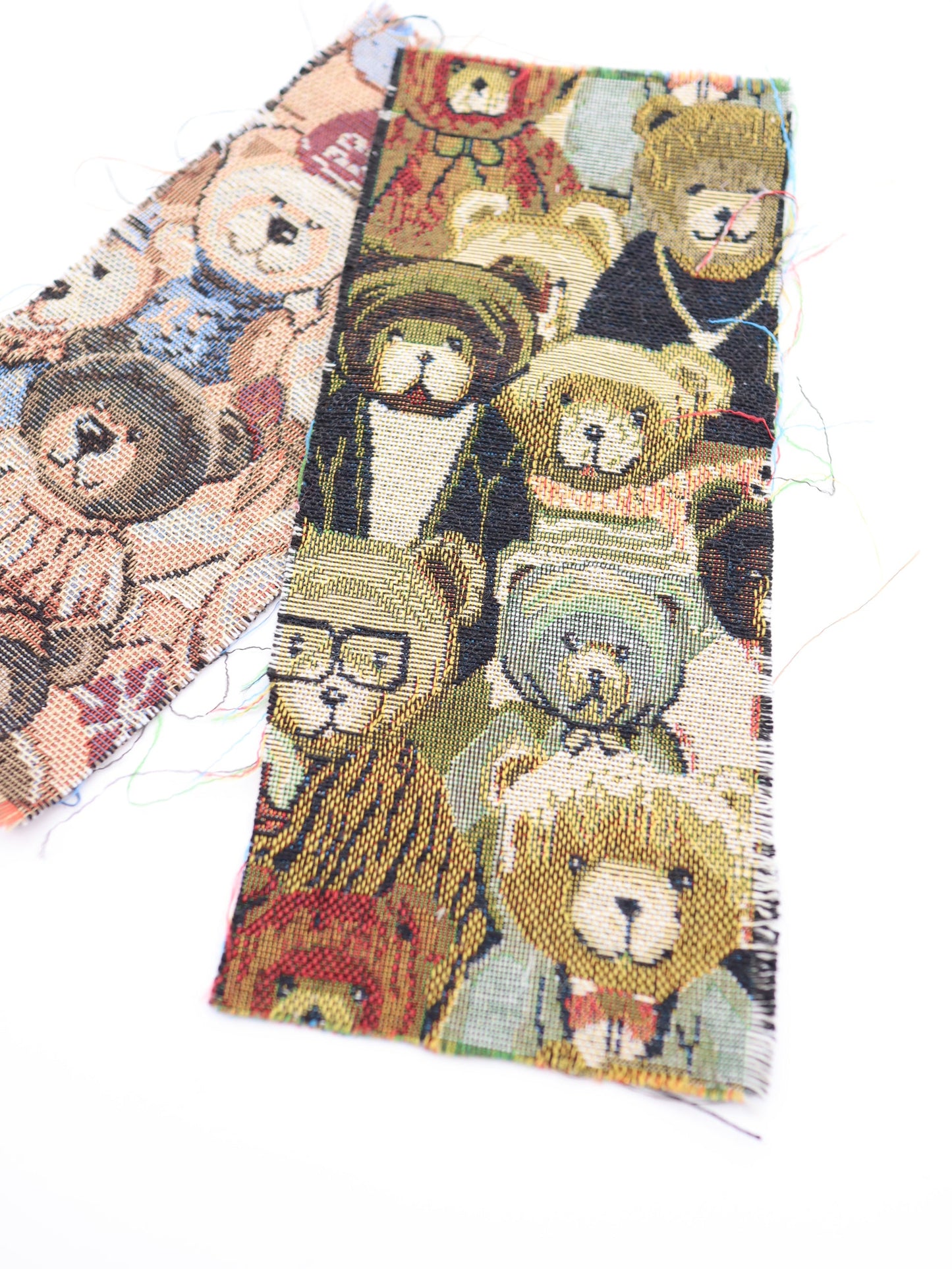 【25AW-042】大混雑くまちゃん柄ゴブラン　/0.5ｙあたり=～1035円