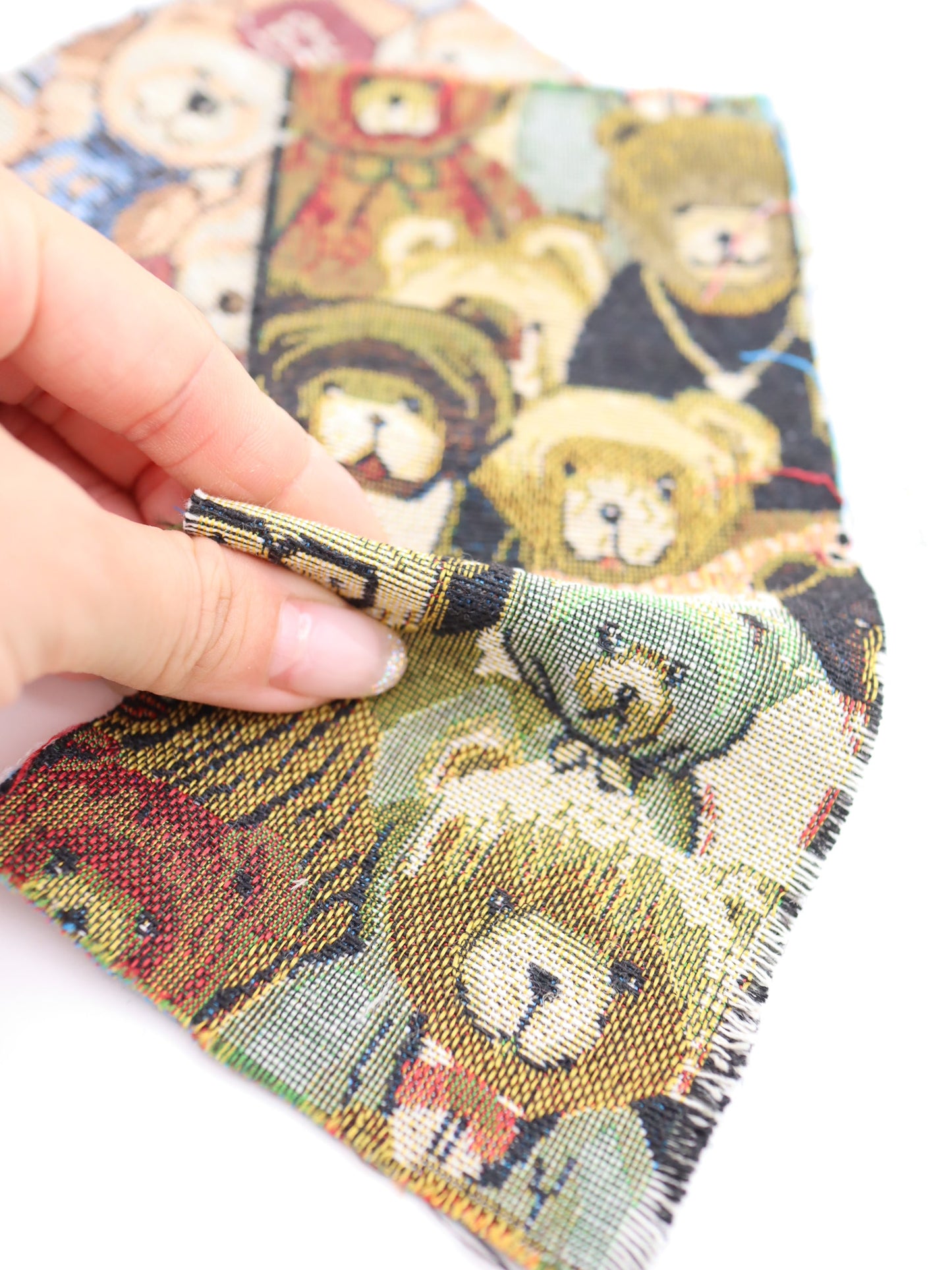 【25AW-042】大混雑くまちゃん柄ゴブラン　/0.5ｙあたり=～1035円