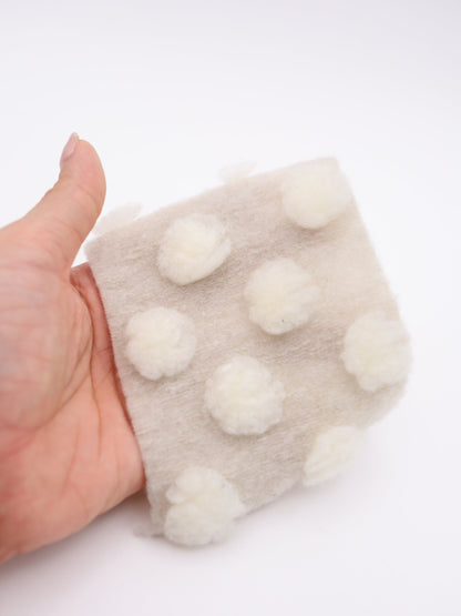 【25AW-038】ほわほわポコポコ付き起毛ニット　/0.5ｙあたり=～1690円