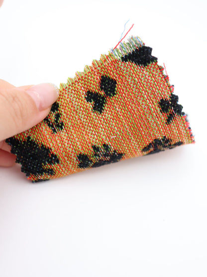 【25AW-045】フラワー柄起毛ゴブラン　/0.5ｙあたり=～1405円