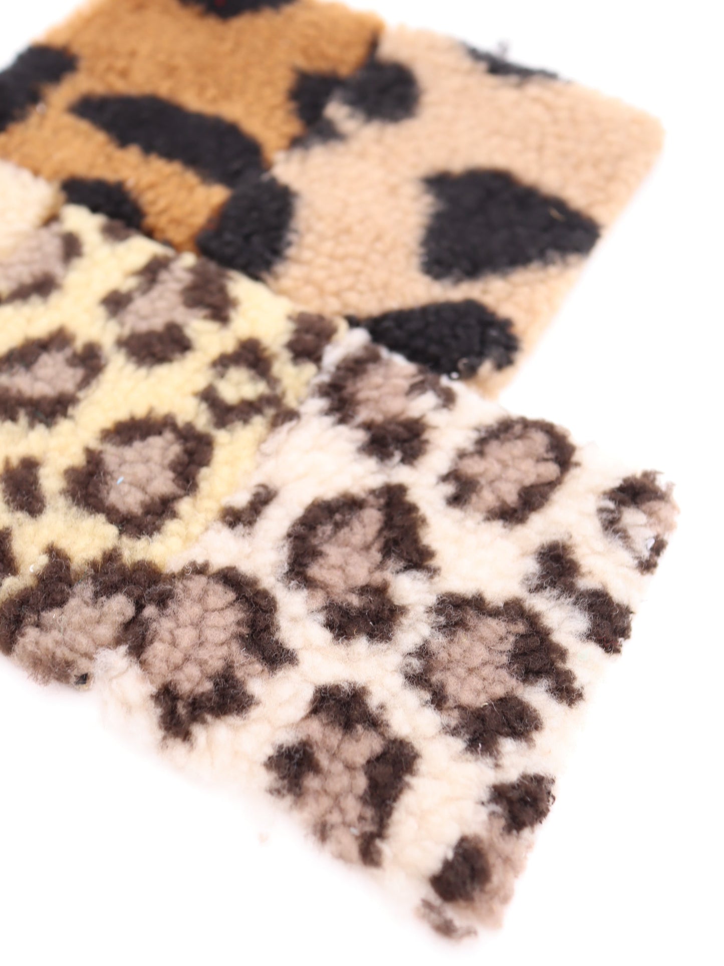 【25AW-033】ぶち＆ヒョウ柄ボアニット　/0.5ｙあたり=～1075円