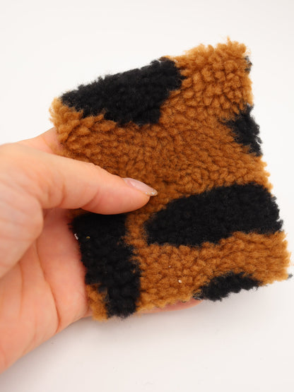 【25AW-033】ぶち＆ヒョウ柄ボアニット　/0.5ｙあたり=～1075円