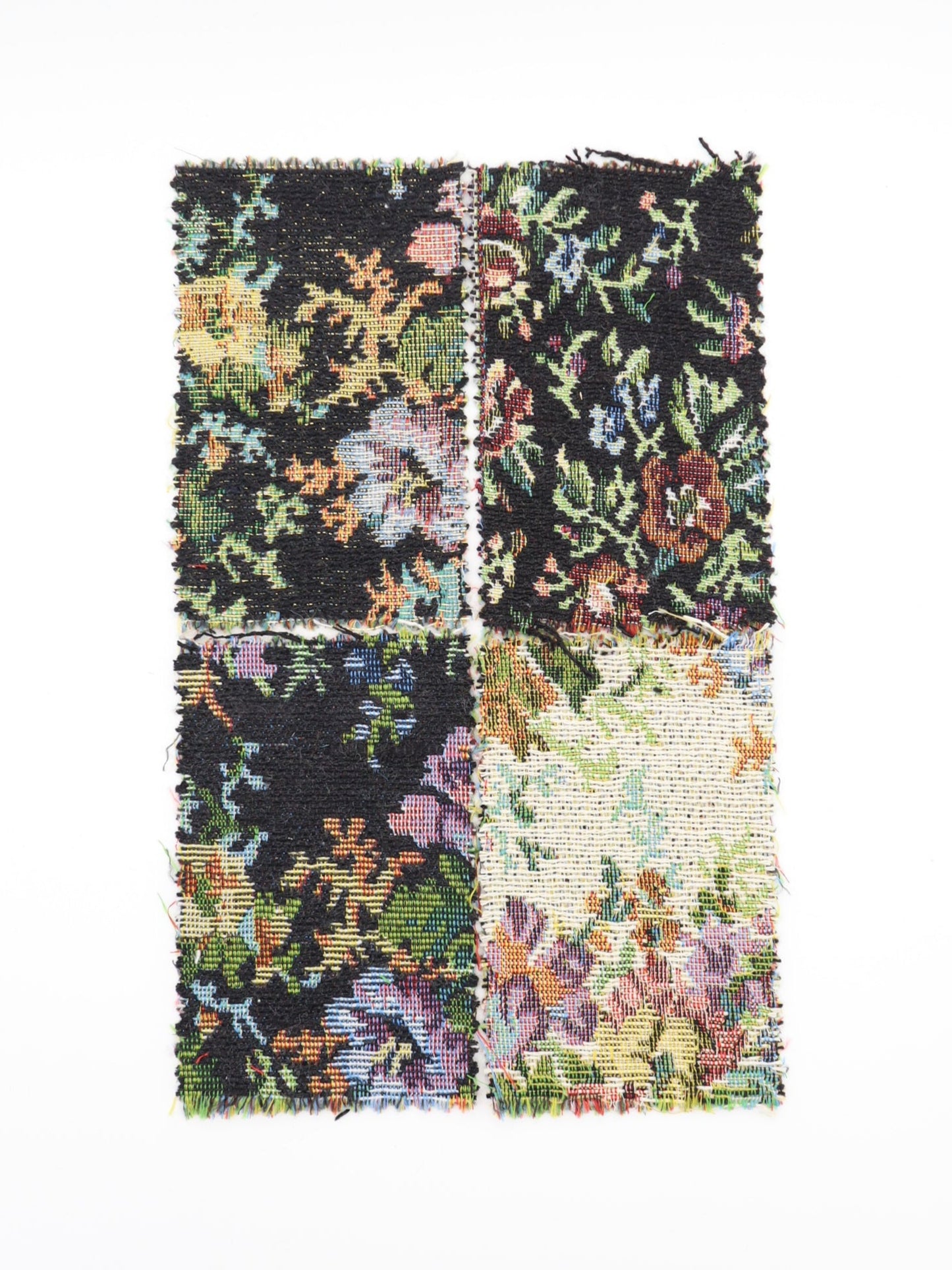 【25AW-044】フラワー柄ゴブラン　/0.5ｙあたり=～1045円