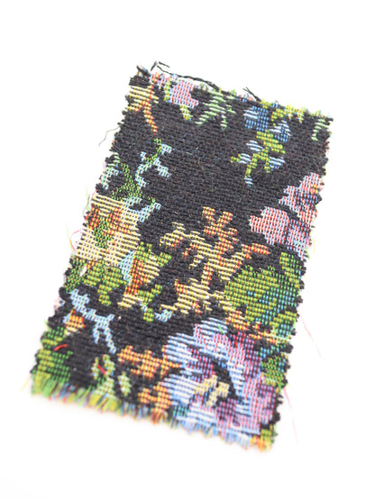 【25AW-044】フラワー柄ゴブラン　/0.5ｙあたり=～1045円