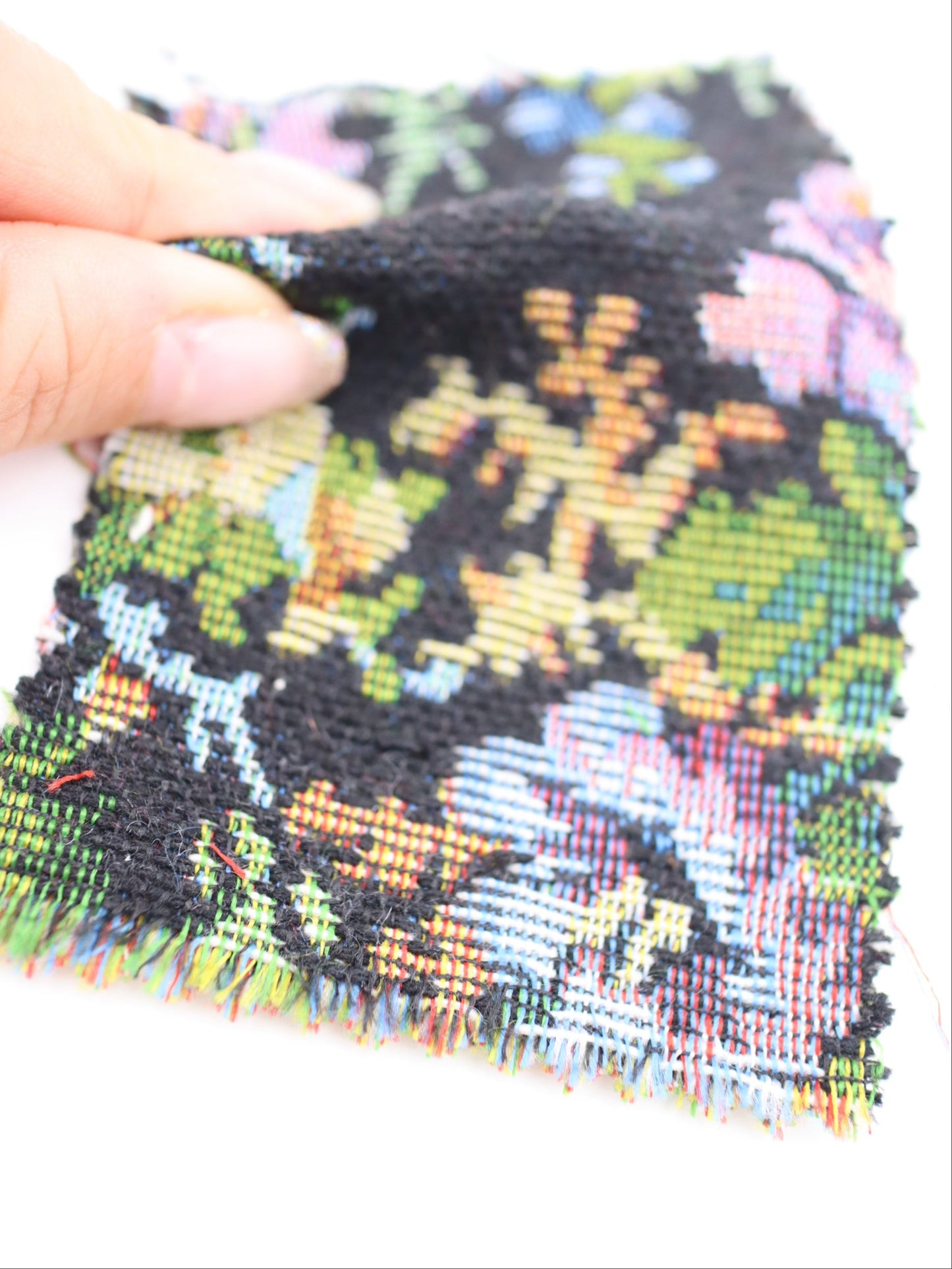 【25AW-044】フラワー柄ゴブラン　/0.5ｙあたり=～1045円