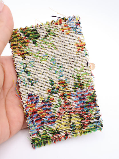 【25AW-044】フラワー柄ゴブラン　/0.5ｙあたり=～1045円