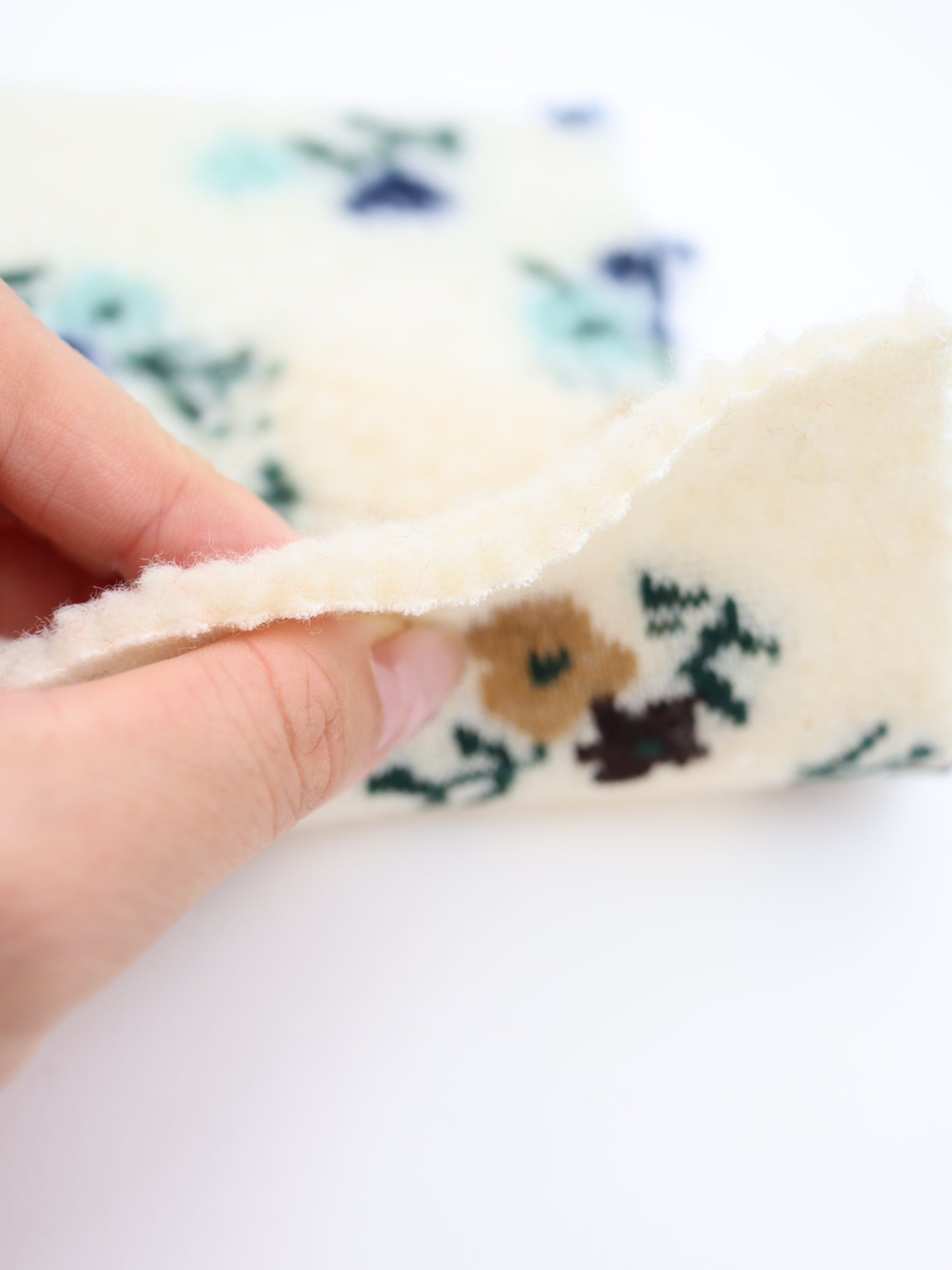 【25AW-032】フラワー柄ボアニット　/0.5ｙあたり=～1035円