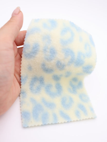 【25AW-028】リバーシブルヒョウ柄プリント両面起毛ニット　/0.5ｙあたり=～880円