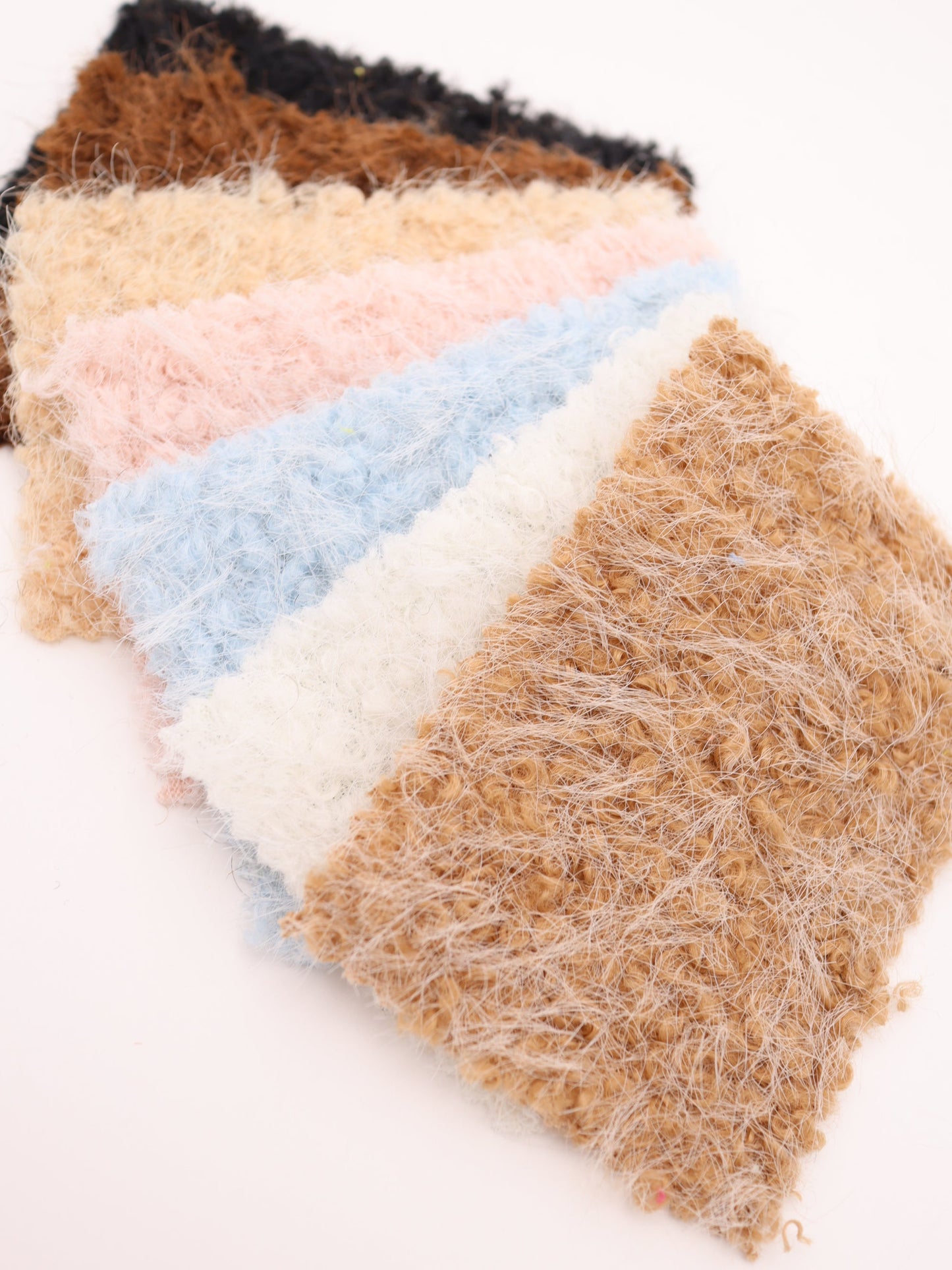 【25AW-034】ふわふわシャギーループニット　/0.5ｙあたり=～975円