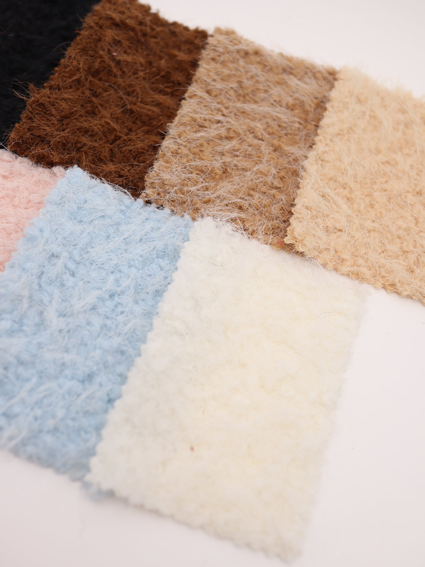 【25AW-034】ふわふわシャギーループニット　/0.5ｙあたり=～975円