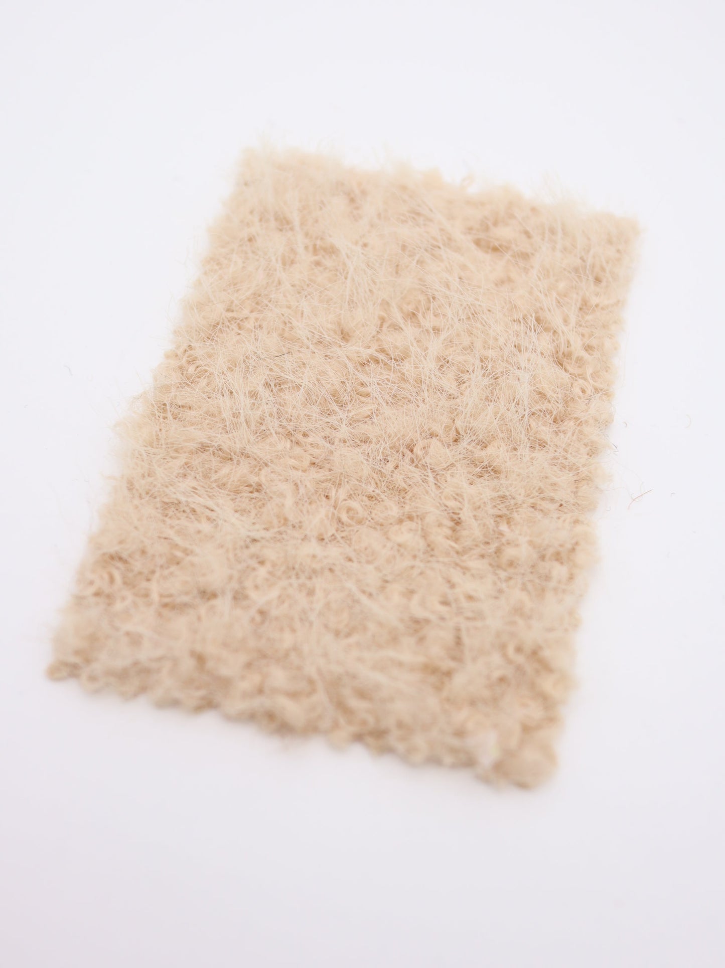 【25AW-034】ふわふわシャギーループニット　/0.5ｙあたり=～975円