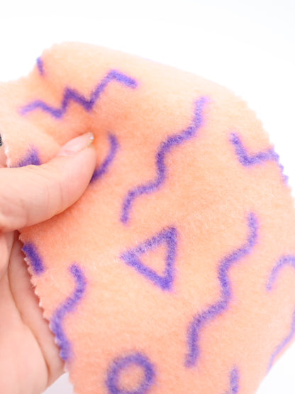 【25AW-031】幾何柄プリント両面起毛ニット　/0.5ｙあたり=～880円