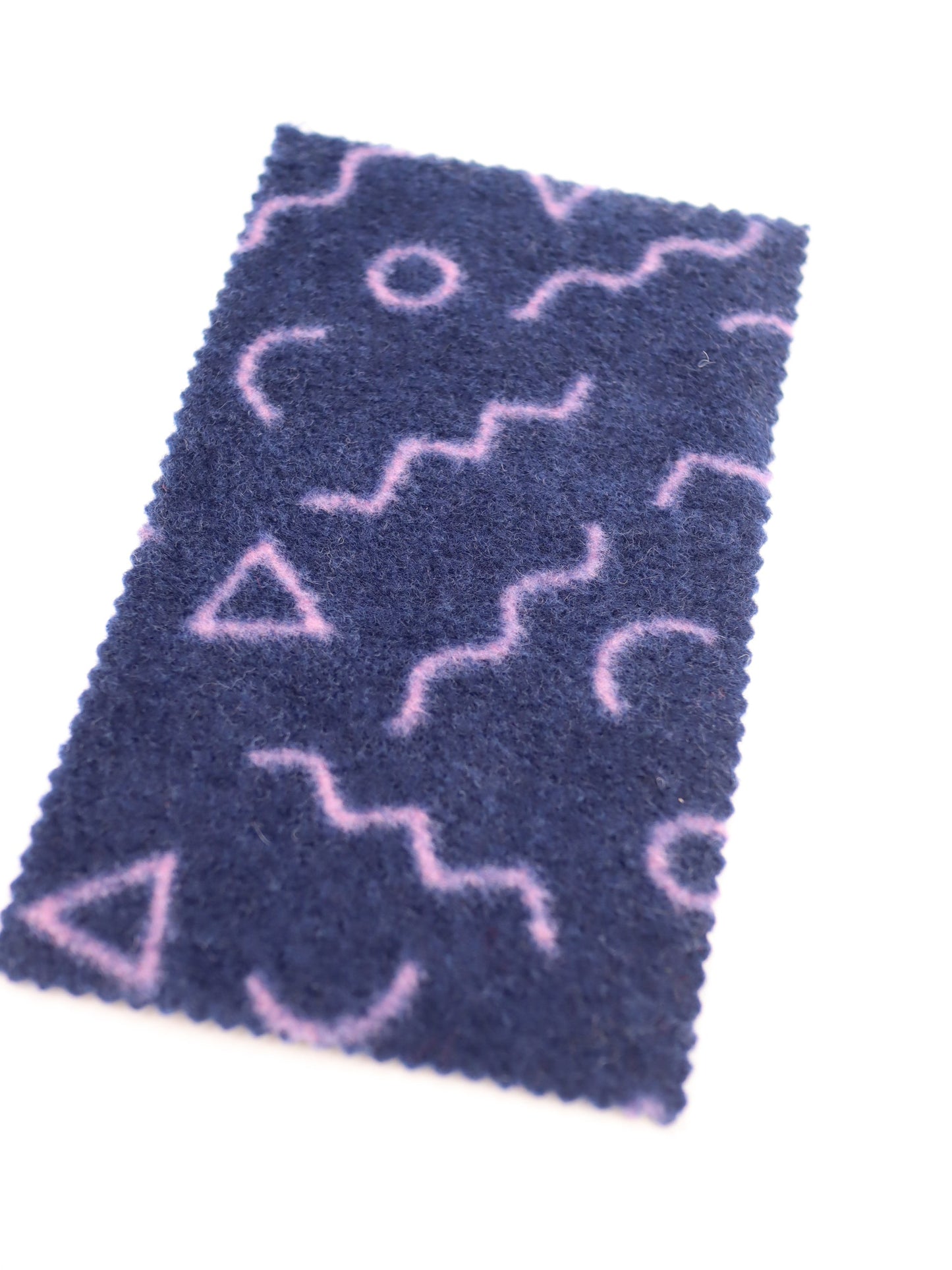 【25AW-031】幾何柄プリント両面起毛ニット　/0.5ｙあたり=～880円