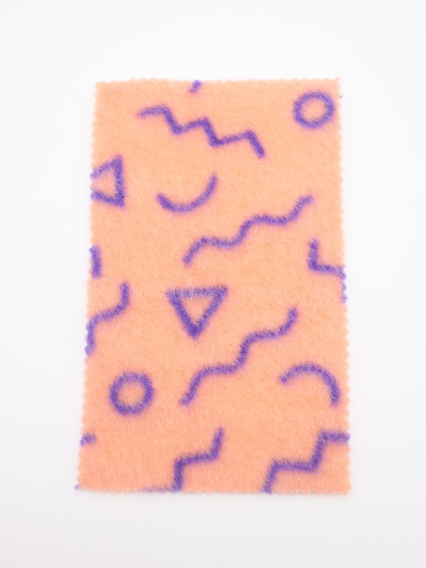 【25AW-031】幾何柄プリント両面起毛ニット　/0.5ｙあたり=～880円