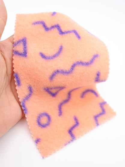 【25AW-031】幾何柄プリント両面起毛ニット　/0.5ｙあたり=～880円