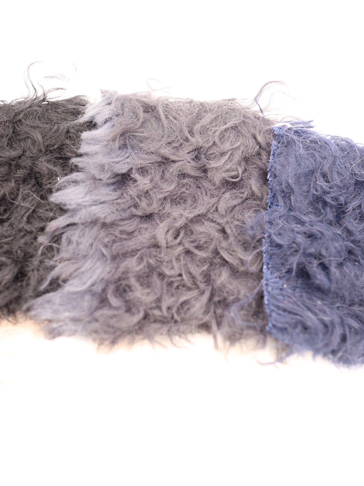 【25AW-037】ふっさふさ超ロングシャギーニット　/0.5ｙあたり=～1325円