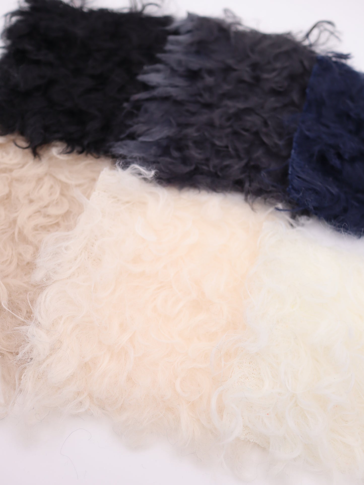 【25AW-037】ふっさふさ超ロングシャギーニット　/0.5ｙあたり=～1325円