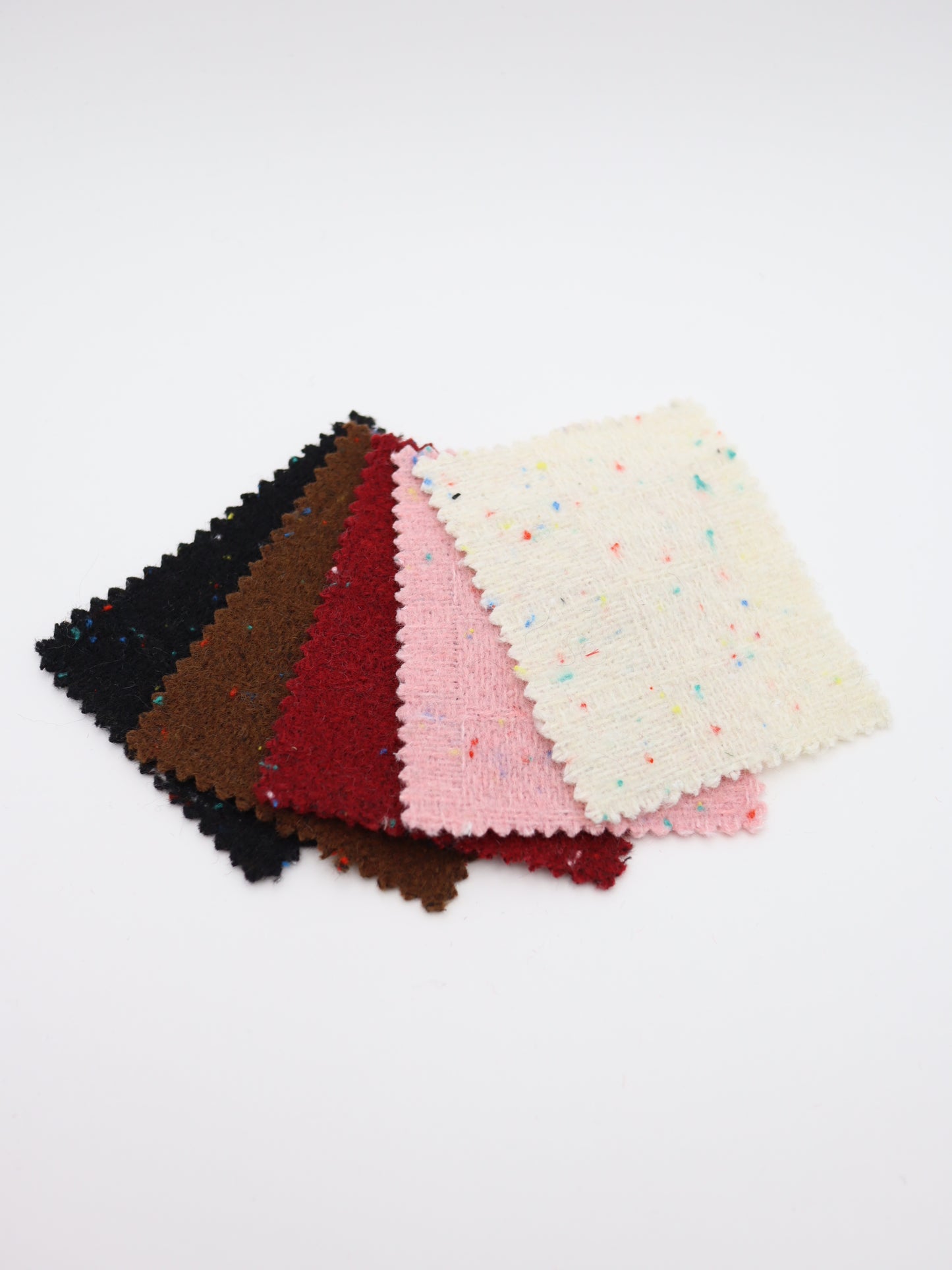 【25AW-036】ウール混カラフルつぶつぶツイード　/0.5ｙあたり=～1160円