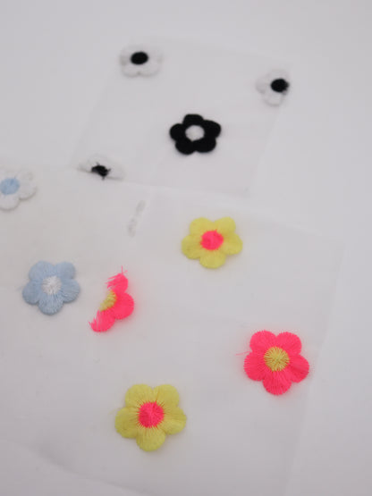 レトロフラワー刺繍オーガンジー｜【生地幅】約127センチ 【混率】ポリエステル100％｜ドッグウエア・KIDSウエア・雑貨・衣装向き｜26AW-284