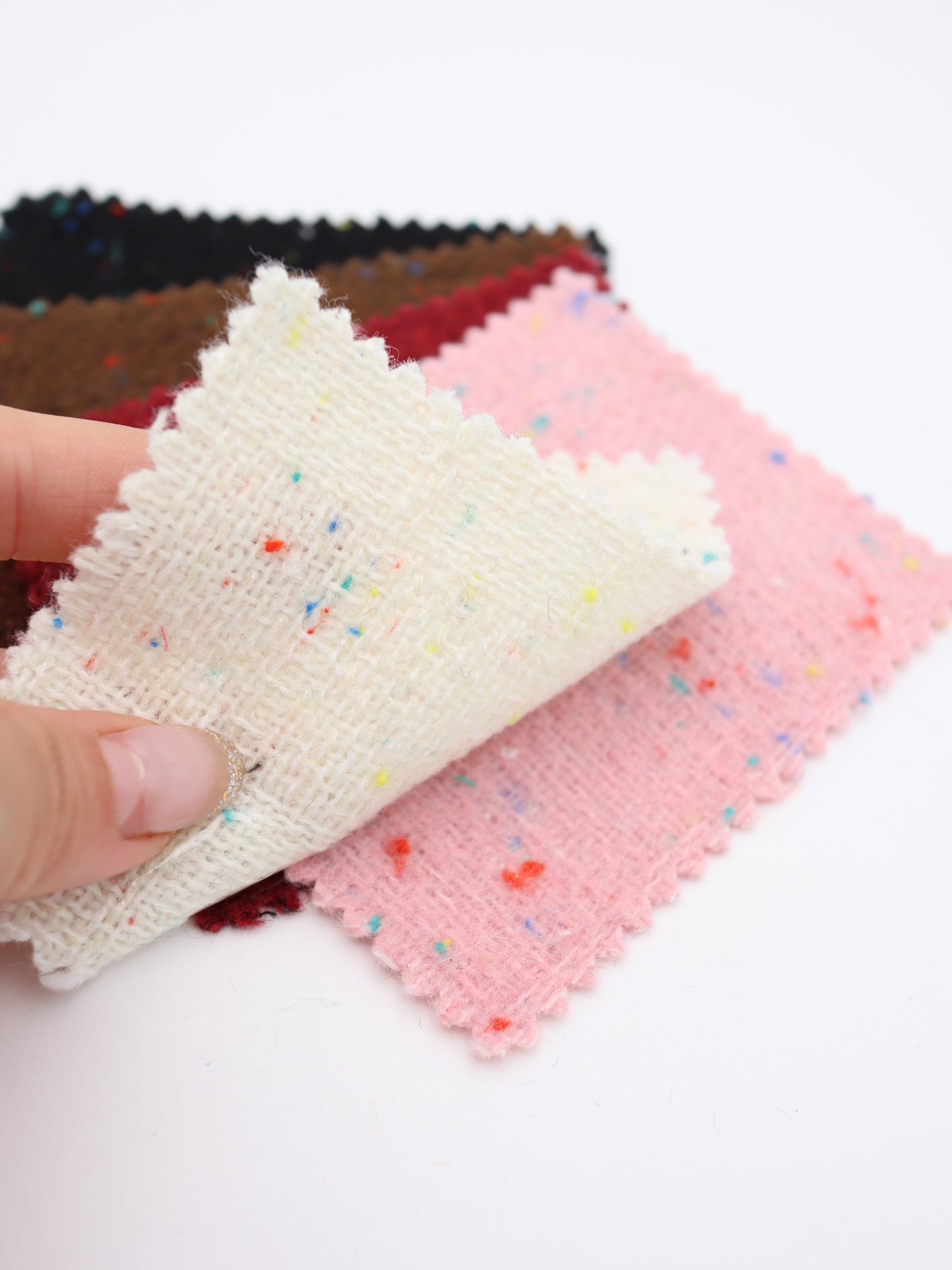 【25AW-036】ウール混カラフルつぶつぶツイード　/0.5ｙあたり=～1160円