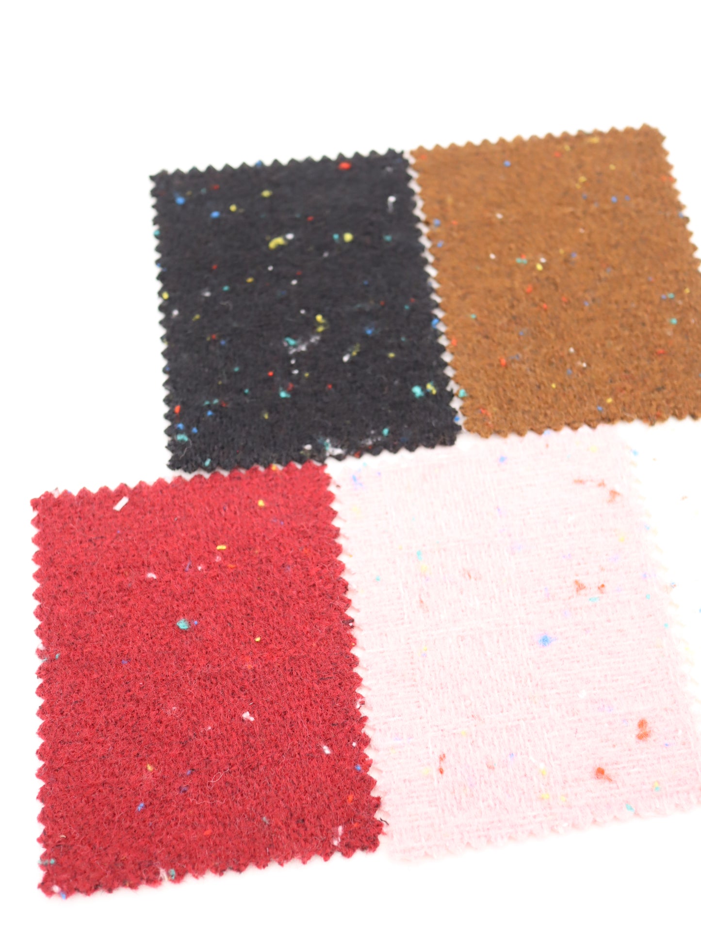 【25AW-036】ウール混カラフルつぶつぶツイード　/0.5ｙあたり=～1160円